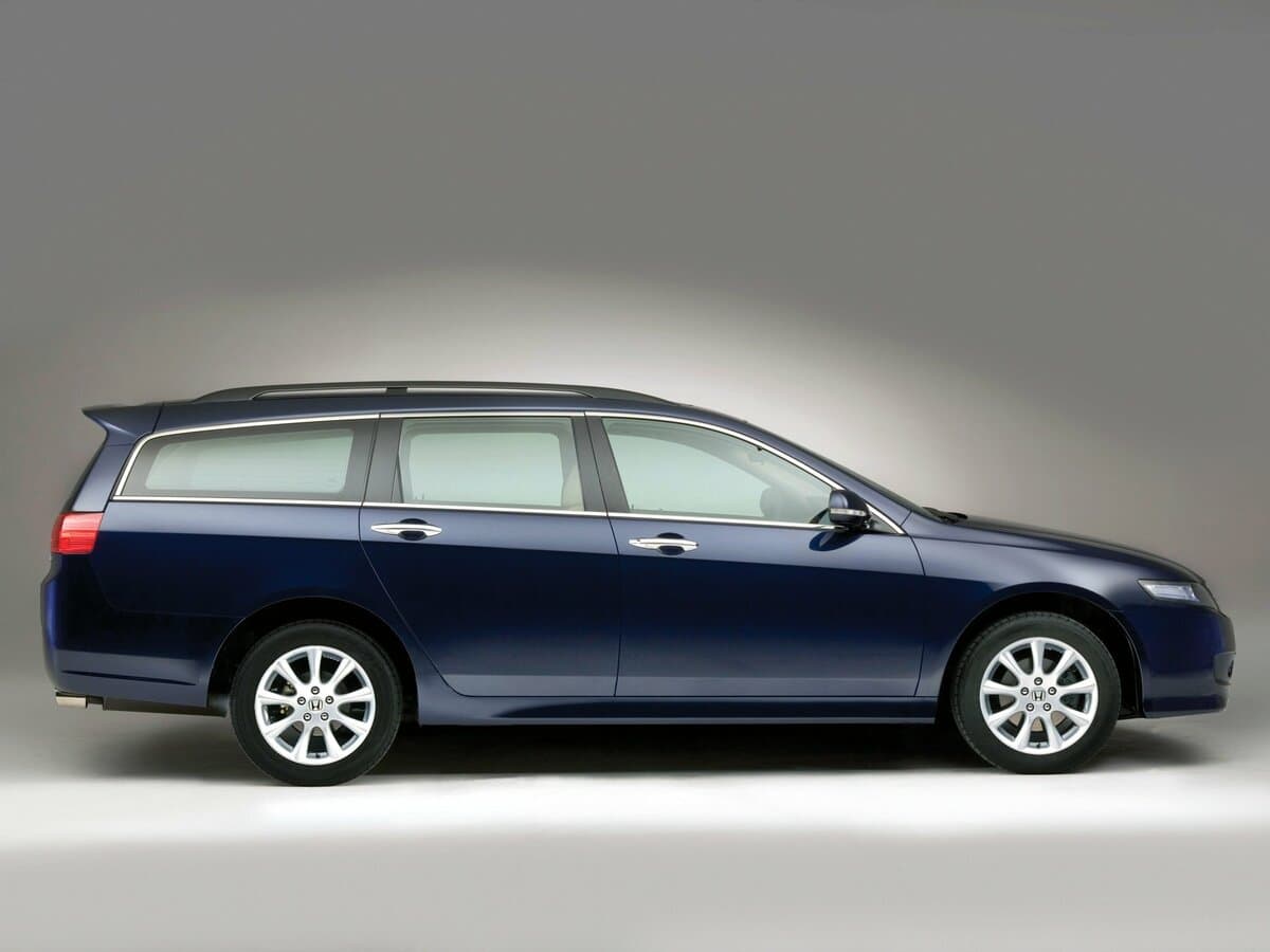 Honda Accord VII Restayling — Yandan