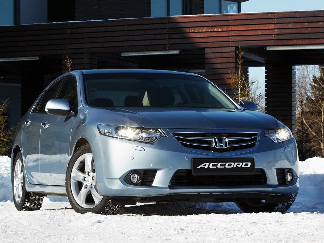 Honda Accord VIII Restayling — Öndən