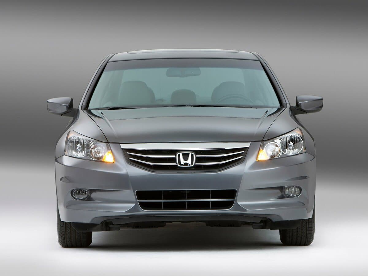 Honda Accord VIII Restayling — Öndən