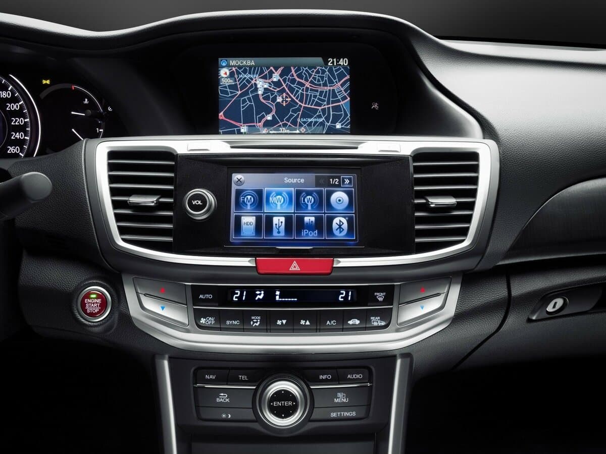 Honda Accord IX — Salon, öndən