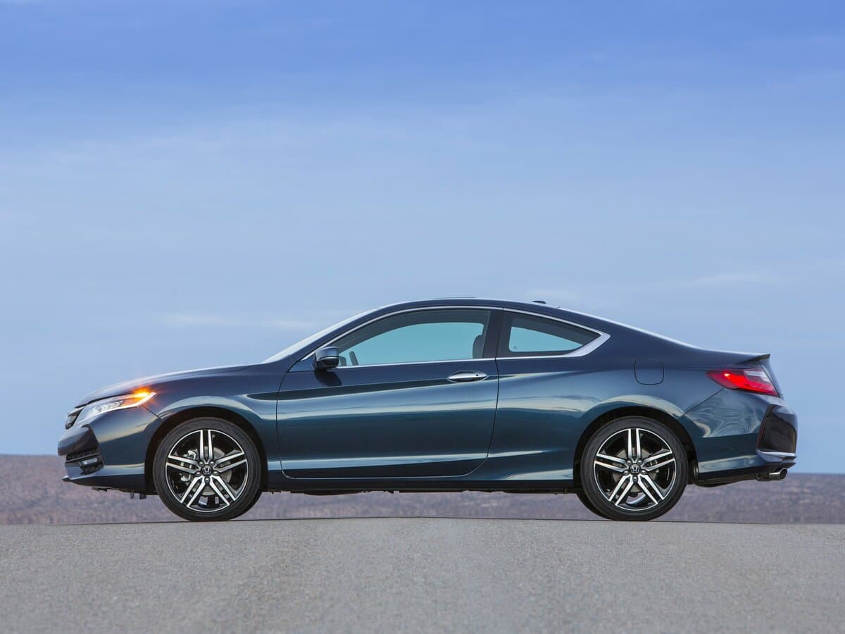 Honda Accord IX Restayling — Yandan