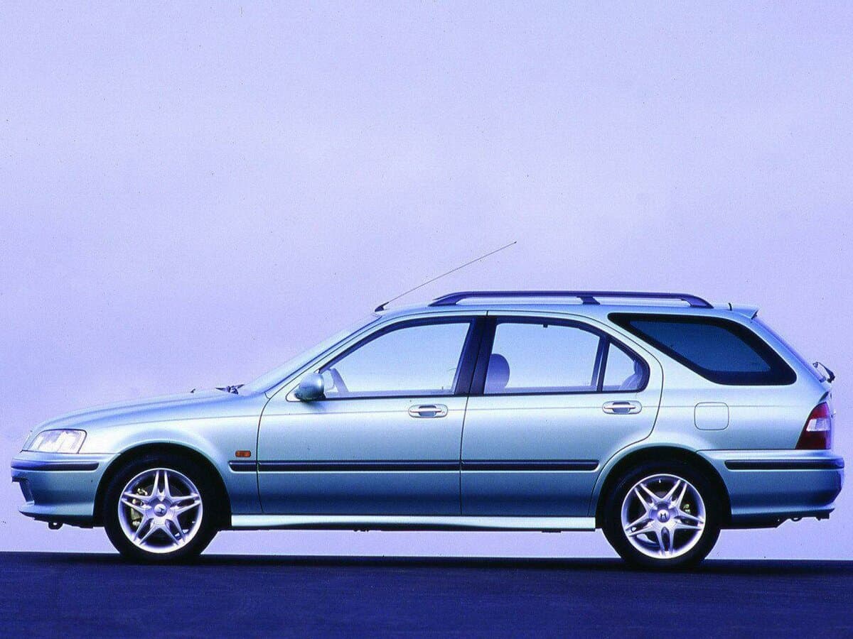 Honda Civic VI Restayling — Yandan