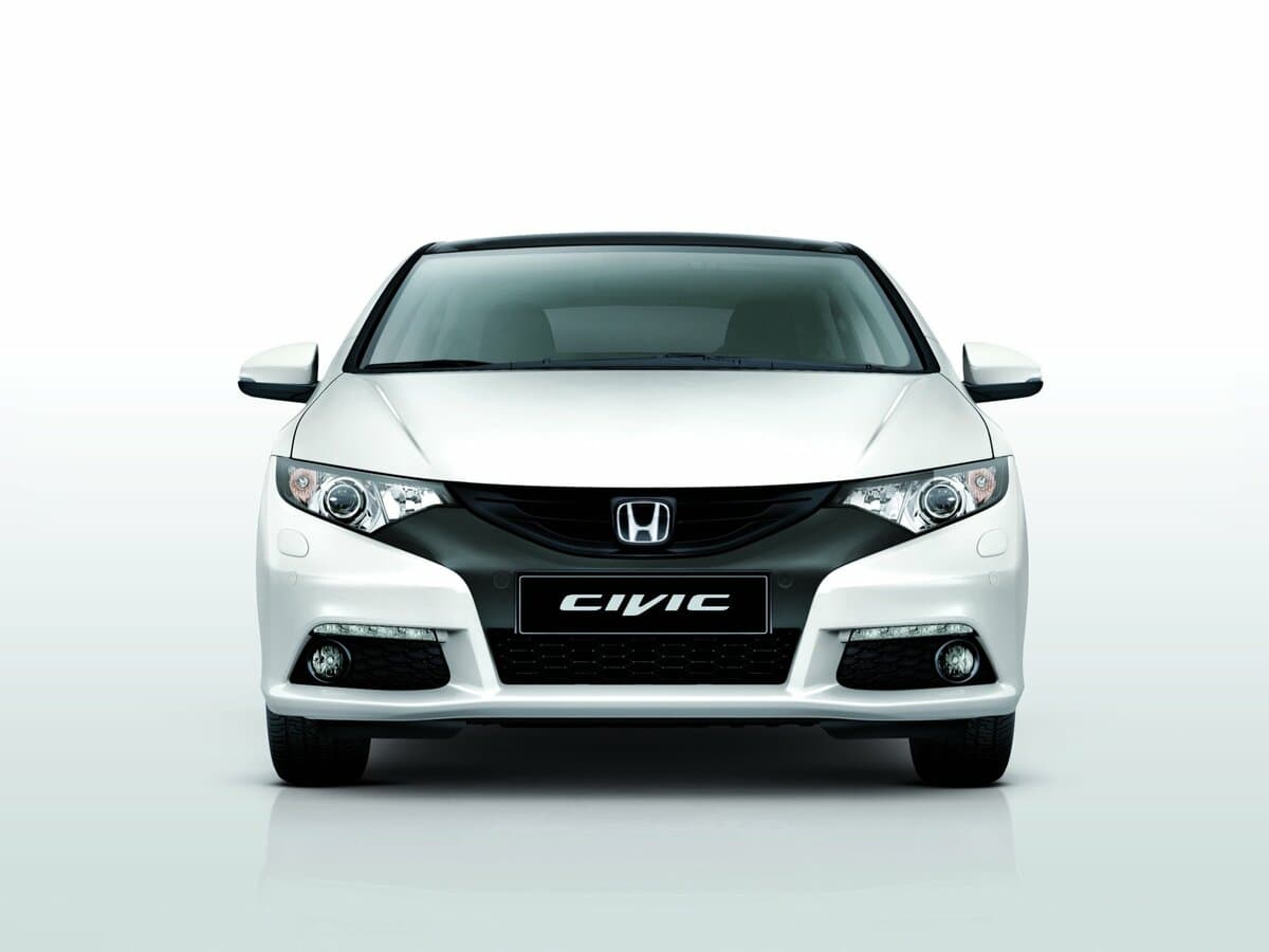 Honda Civic IX — Öndən
