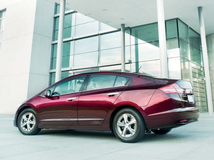 Honda Clarity I — 3/4 arxadan