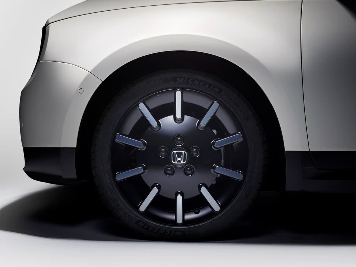 Honda e 2019 – 2024 — Təkər
