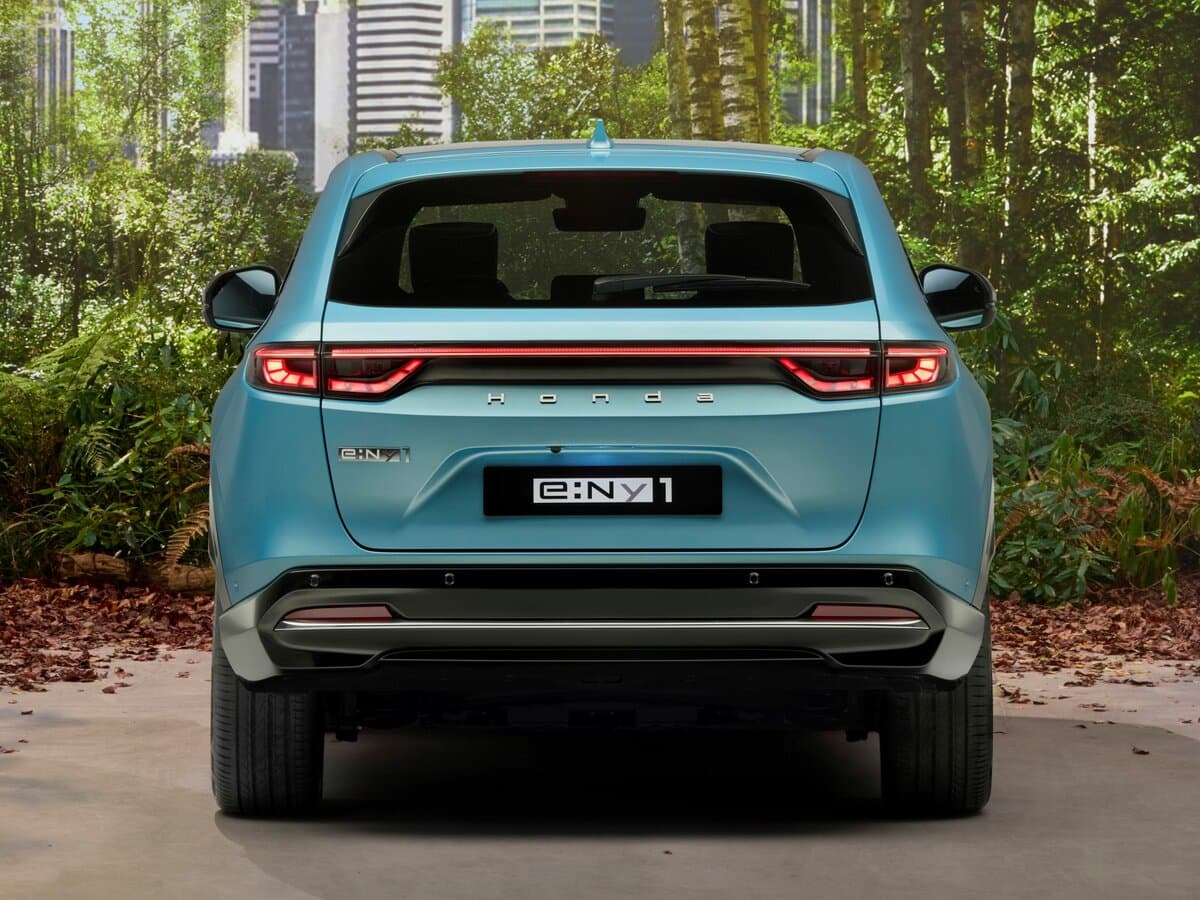 Honda e:Ny1 2023 – indiyədək — Arxadan
