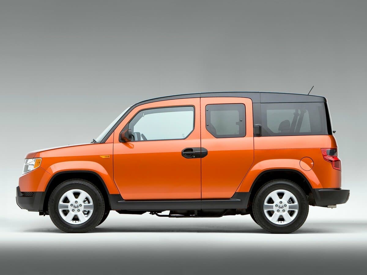Honda Element I Restayling 2 — Yandan