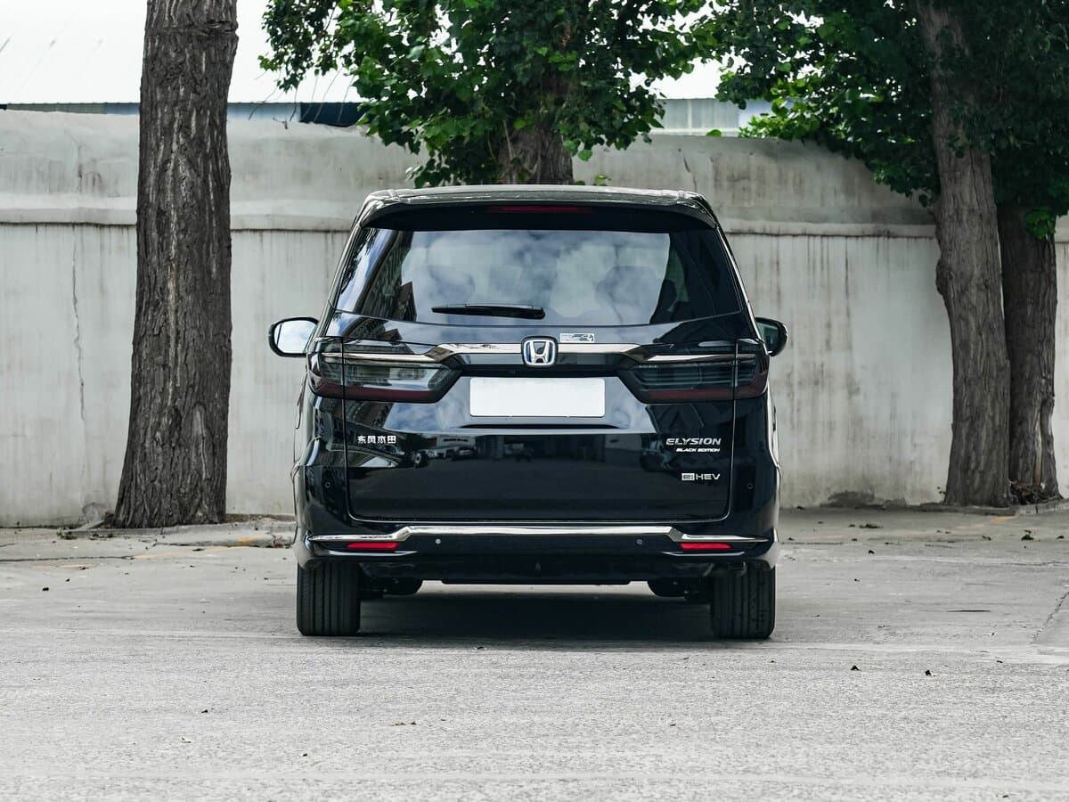 Honda Elysion II Restayling 3 — Arxadan