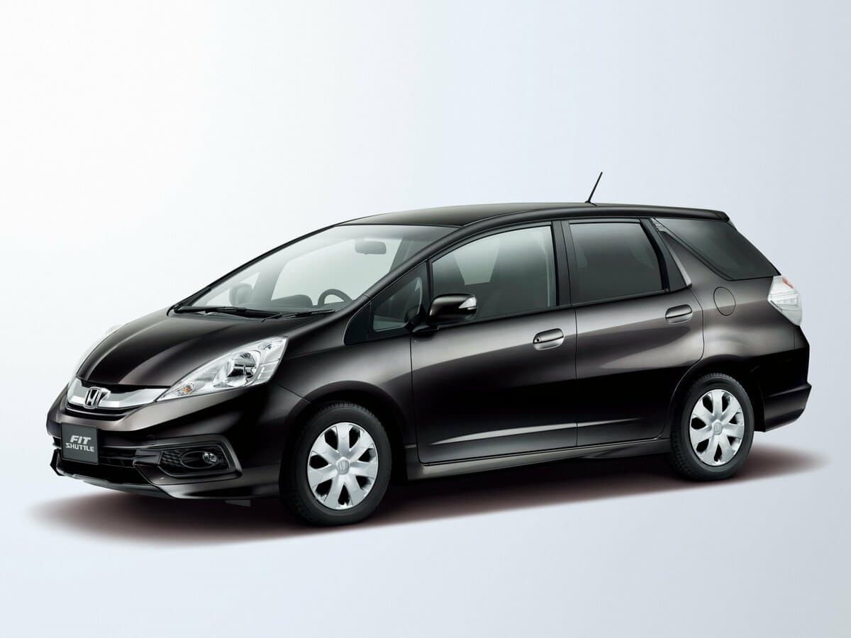 Honda Fit Shuttle I Restayling — Əsas şəkil