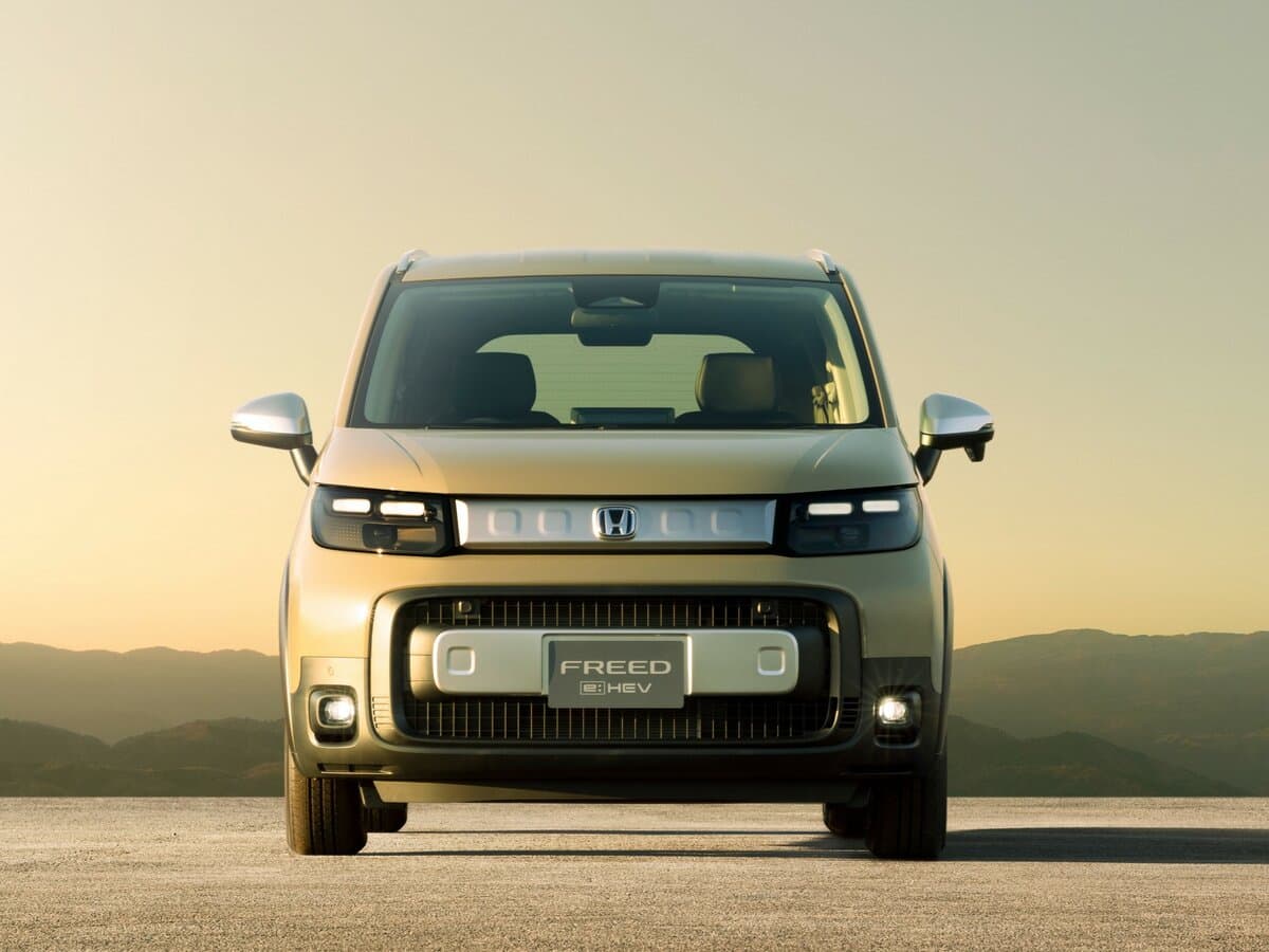 Honda Freed III — Öndən