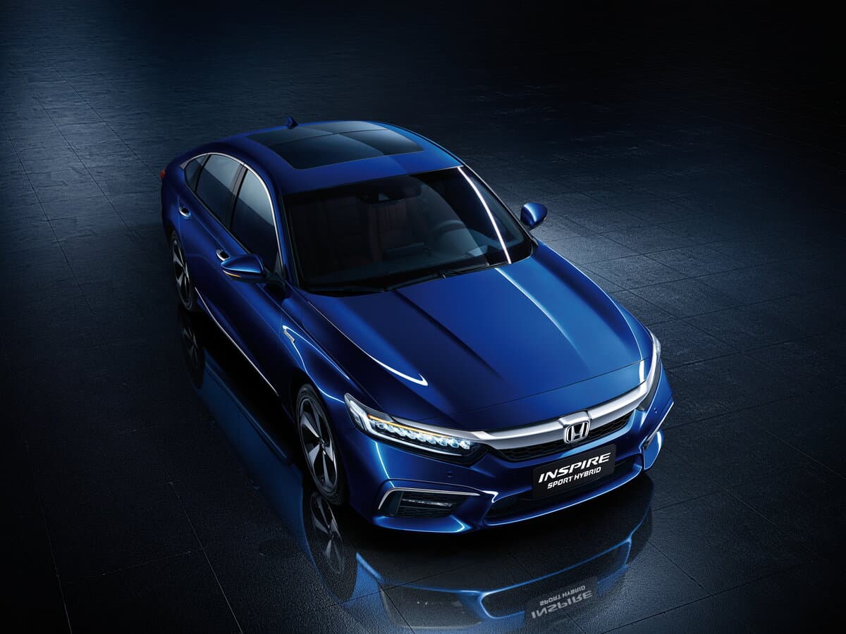 Honda Inspire VI — Salon, öndən