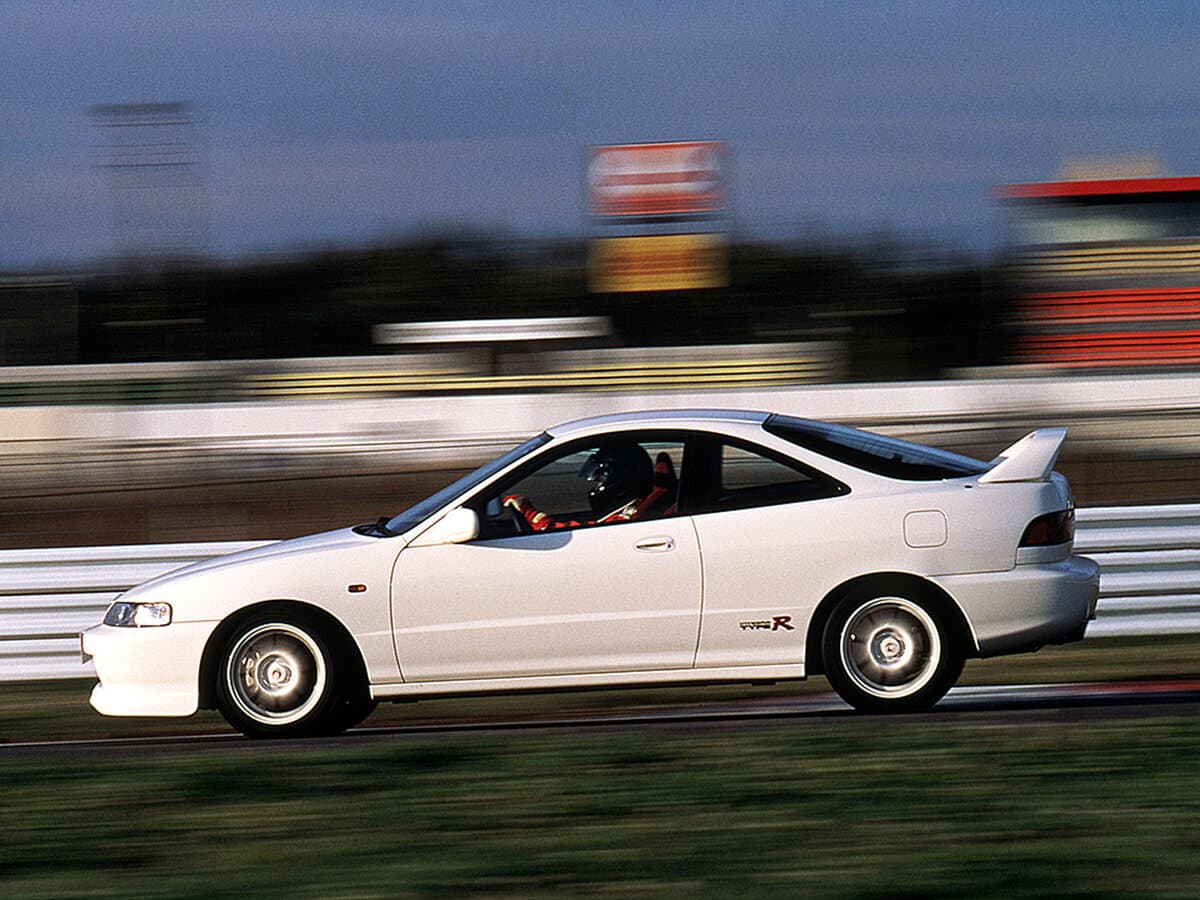 Honda Integra III Restayling — Yandan