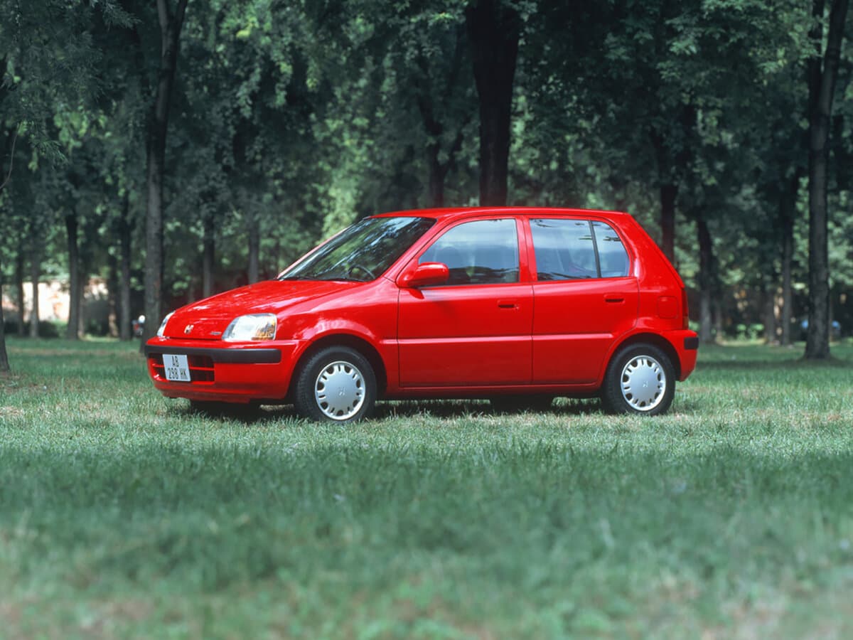 Honda Logo 1996 – 2001 — Yandan
