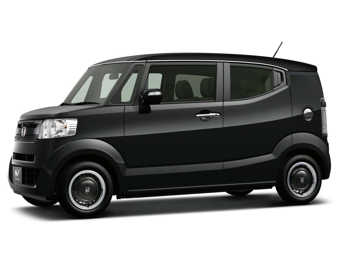 Honda N-BOX Slash I — Yandan