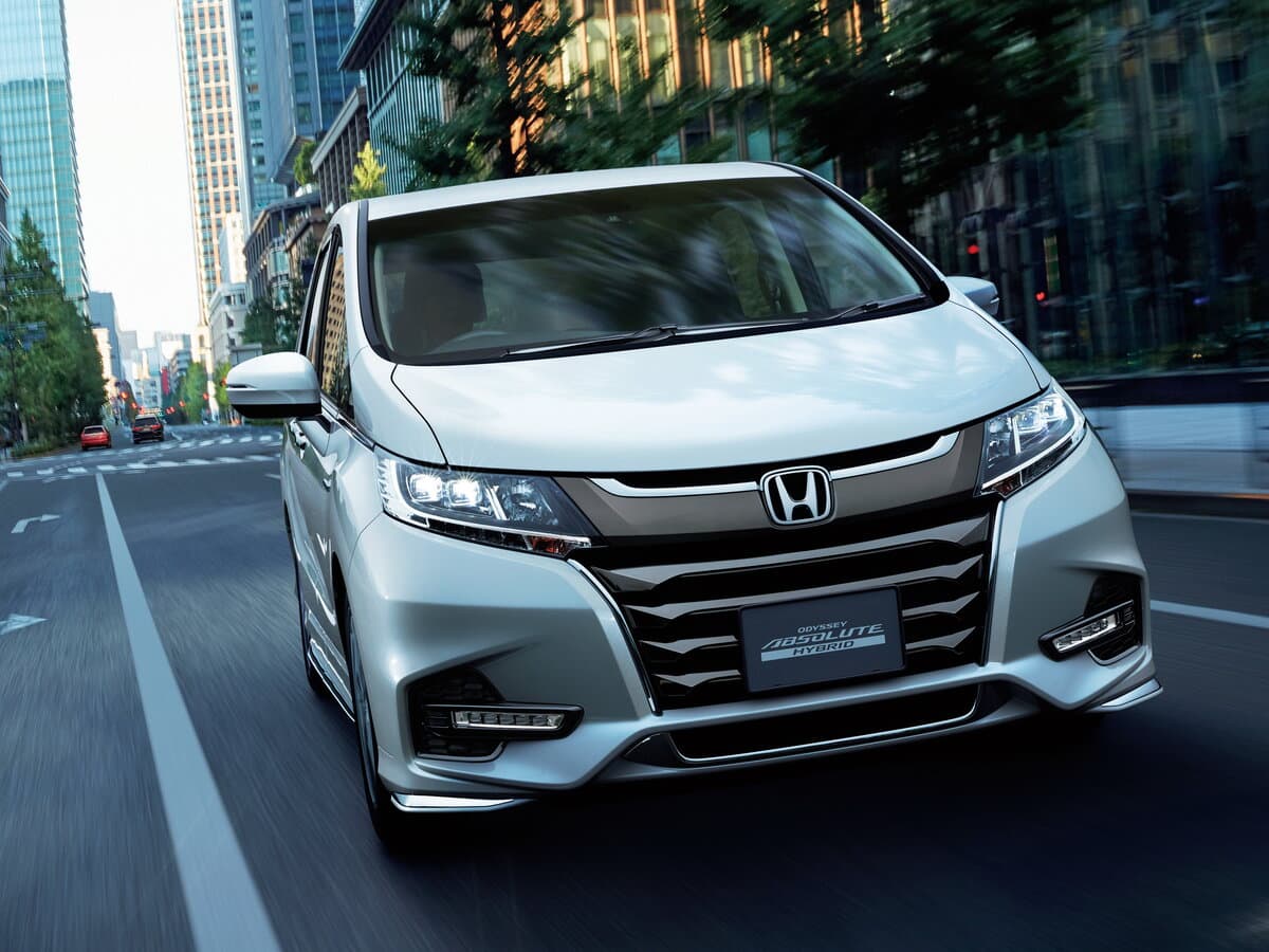 Honda Odyssey V Restayling — Öndən