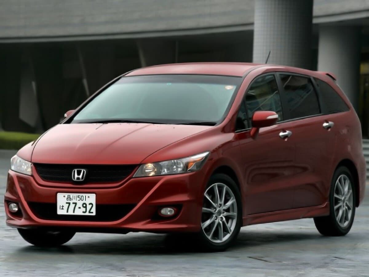 Honda Stream II Restayling — Əsas şəkil