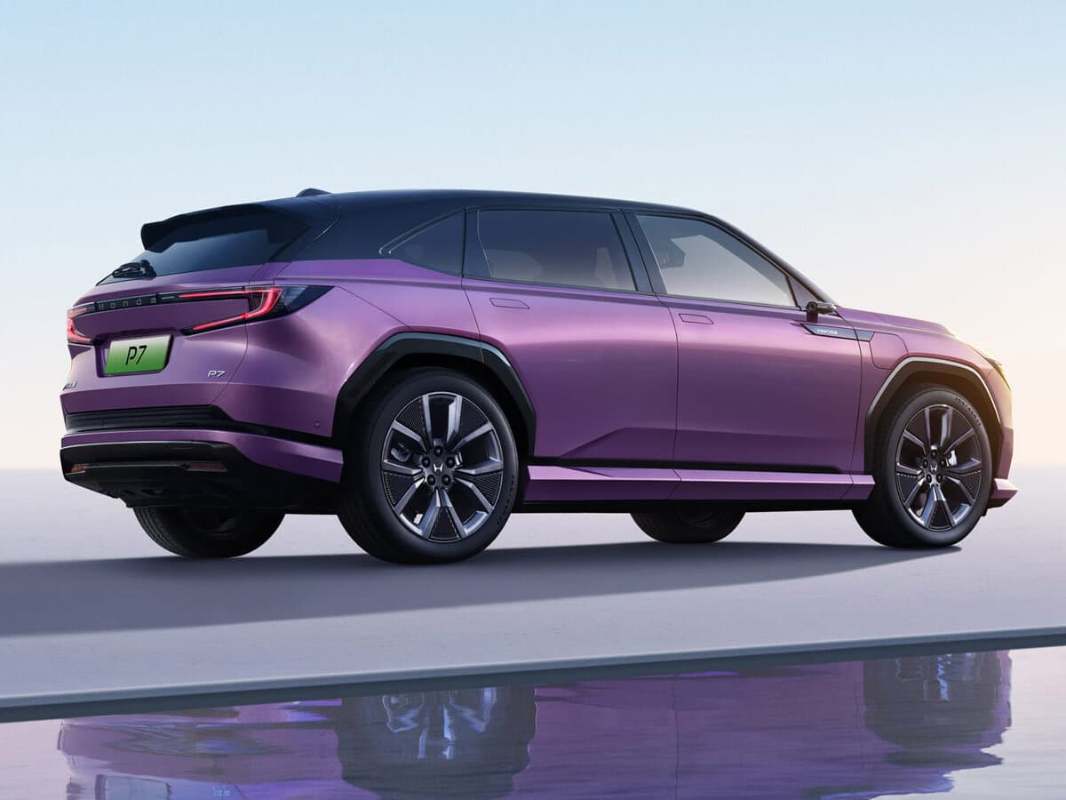 Honda Ye P7 2025 – indiyədək — 3/4 arxadan
