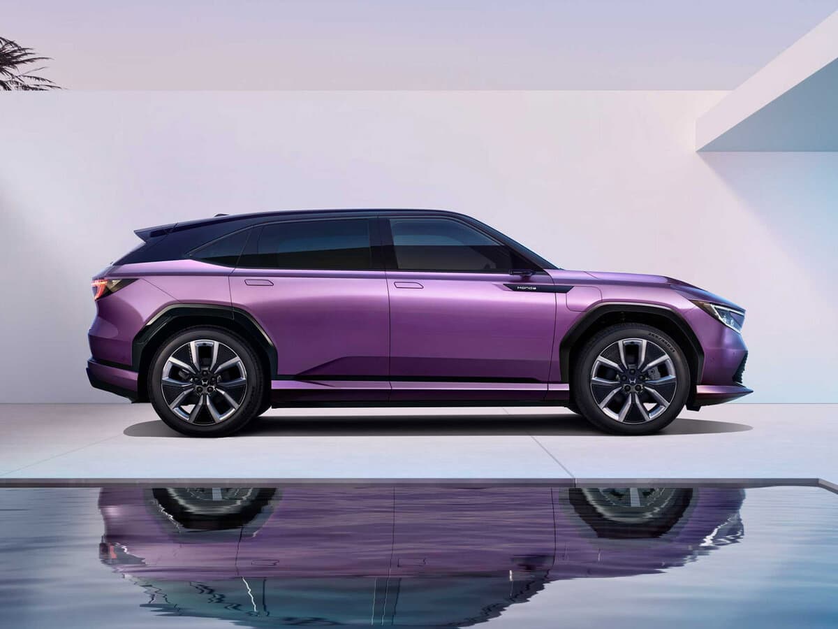 Honda Ye P7 2025 – indiyədək — Yandan