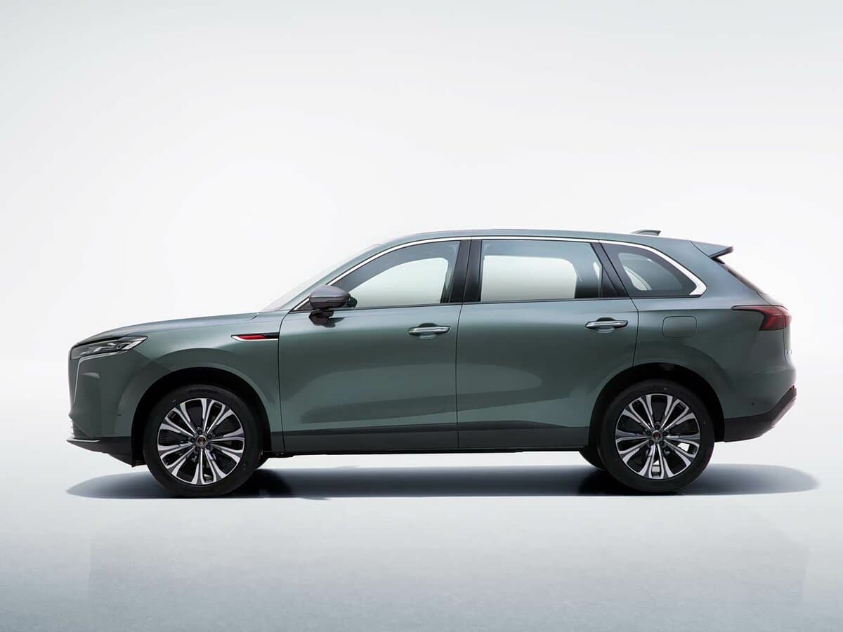 Hongqi HS6 2025 – indiyədək — Yandan