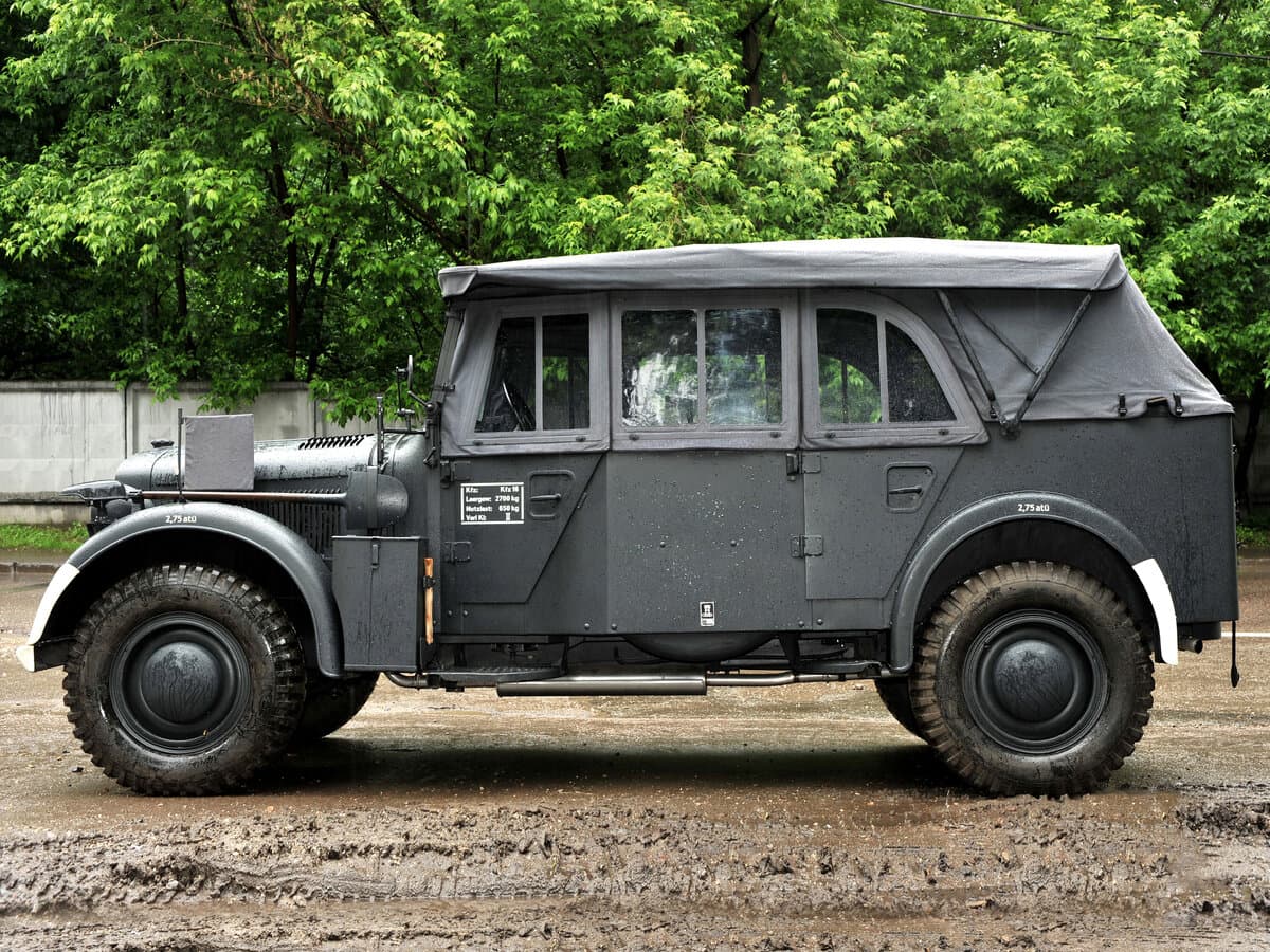 Horch 901 1937 – 1943 — Yandan