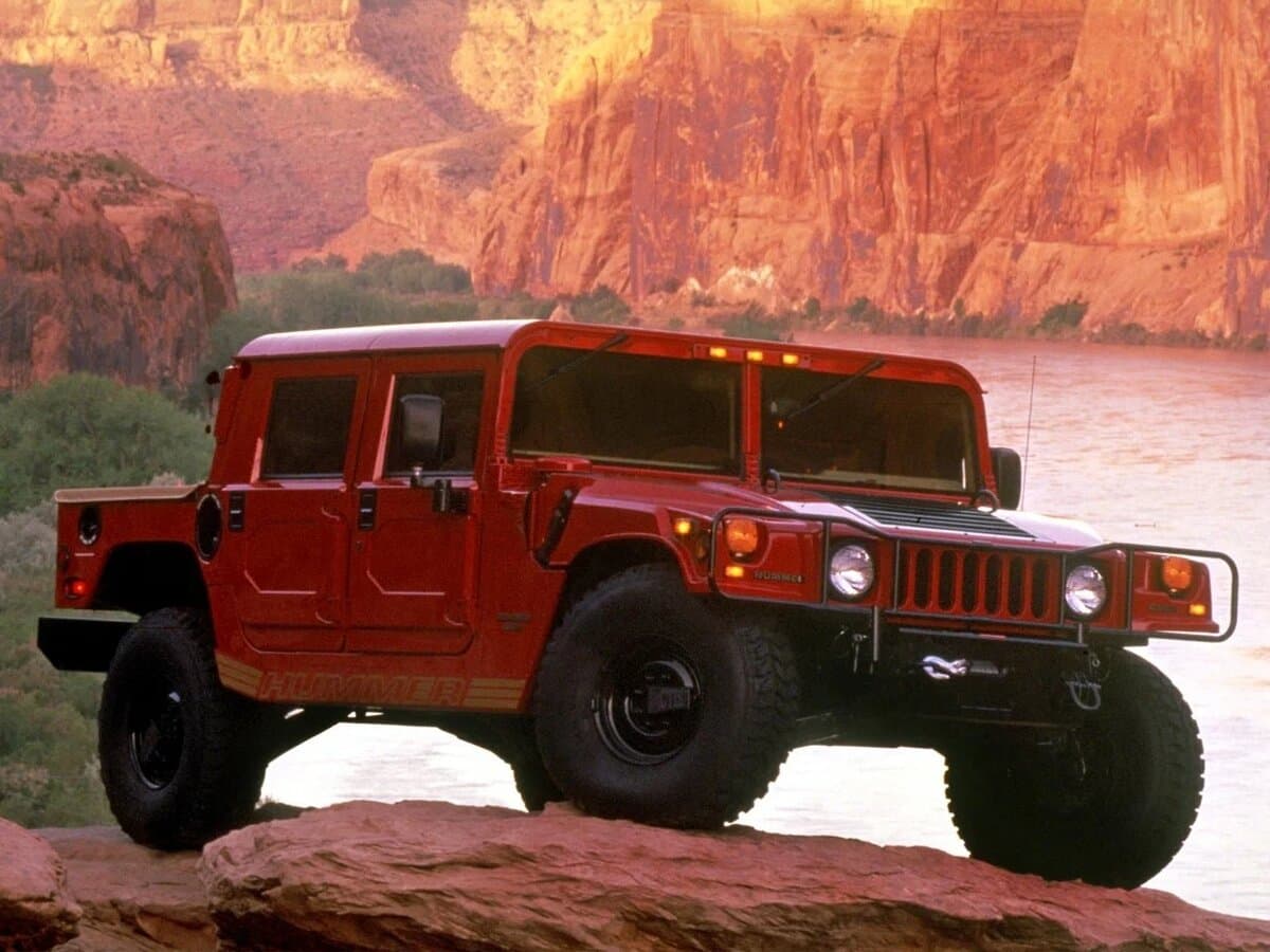 Hummer H1 1992 – 2006 — Əsas şəkil