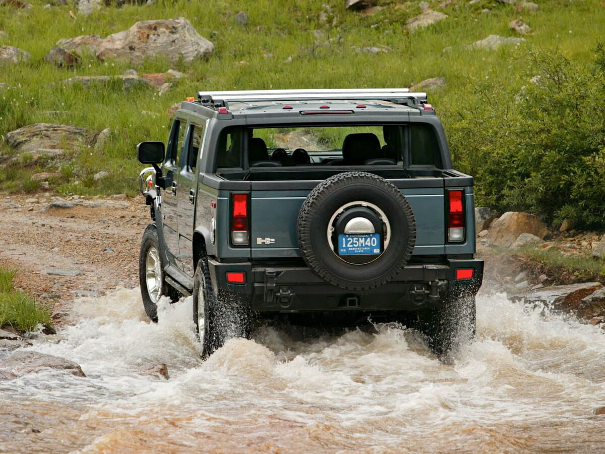 Hummer H2 I Restayling — 3/4 arxadan