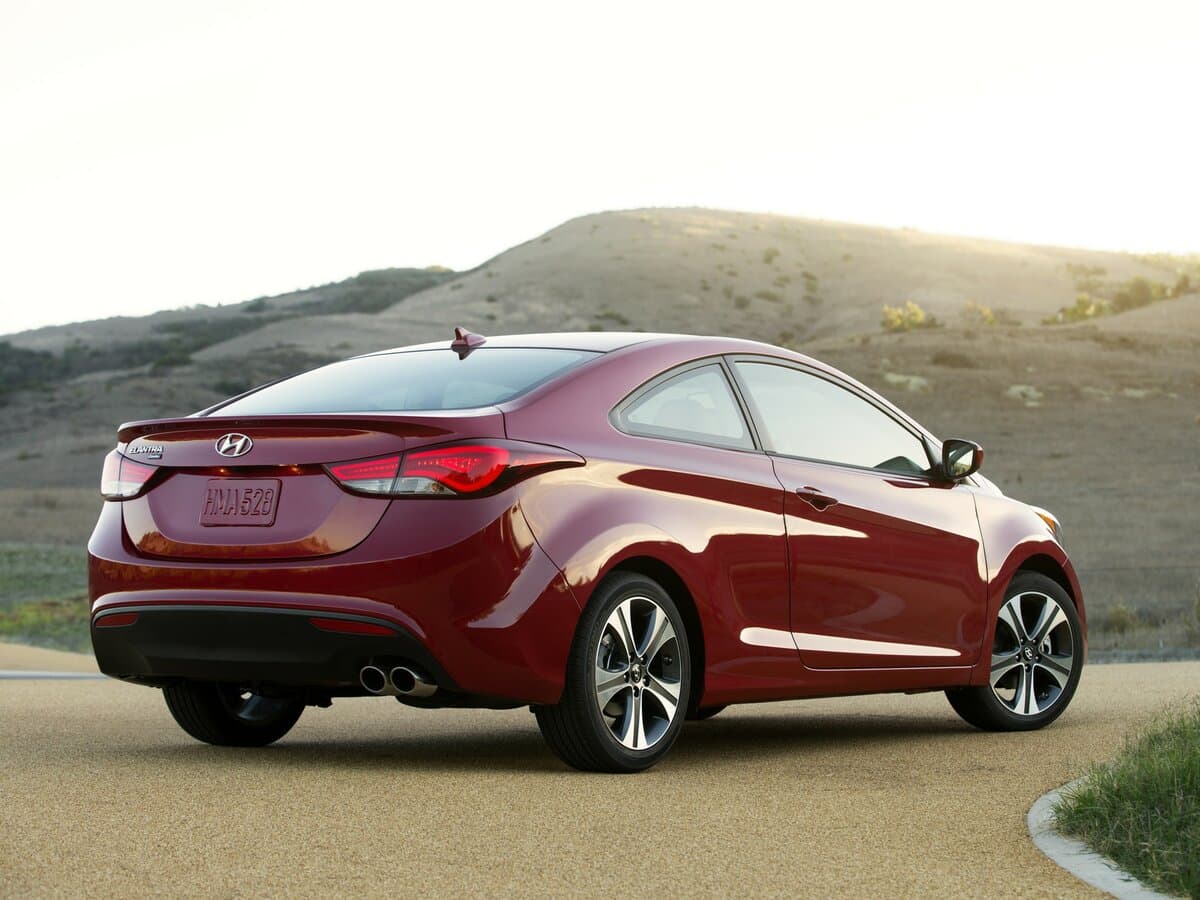 Hyundai Elantra V (MD) Restayling — 3/4 arxadan