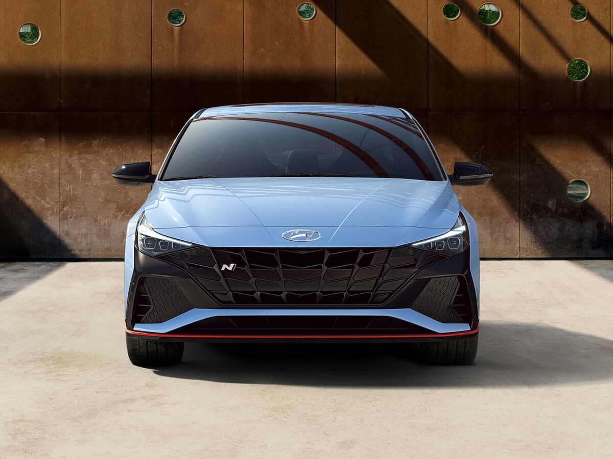 Hyundai Elantra N I — Öndən