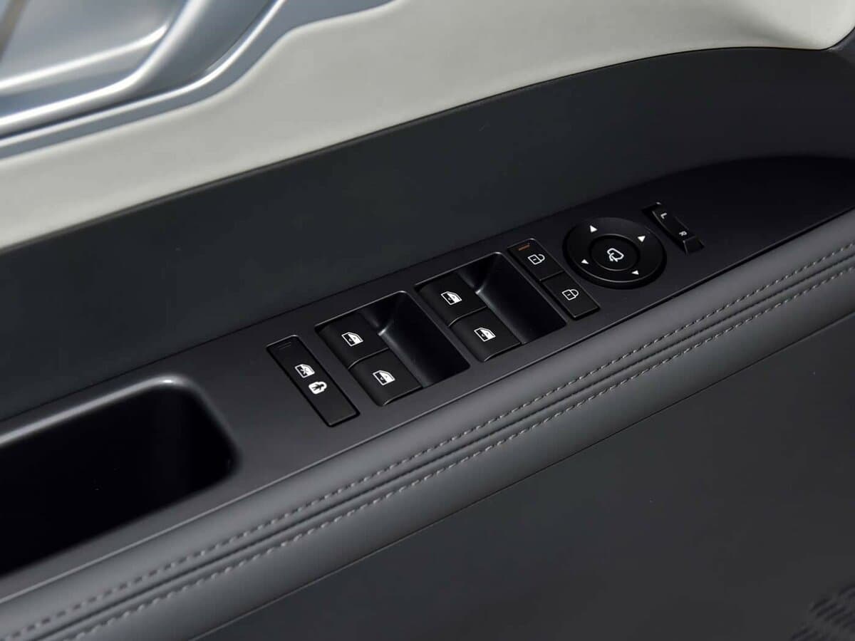 Hyundai Elexio 2025 – indiyədək — Qapı