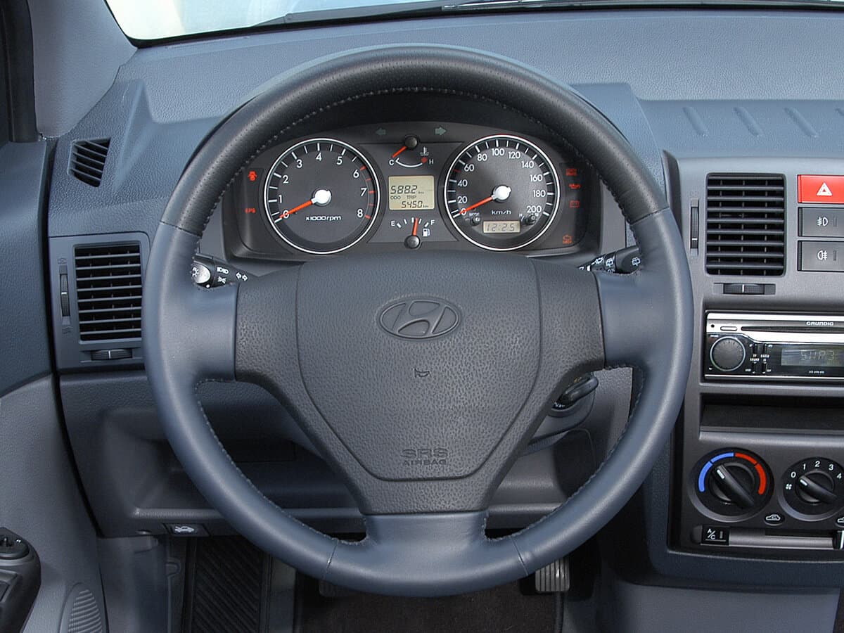 Hyundai Getz I — Sükan