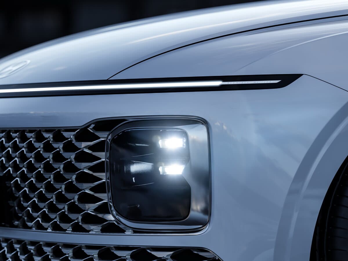 Hyundai Grandeur VII — Fara