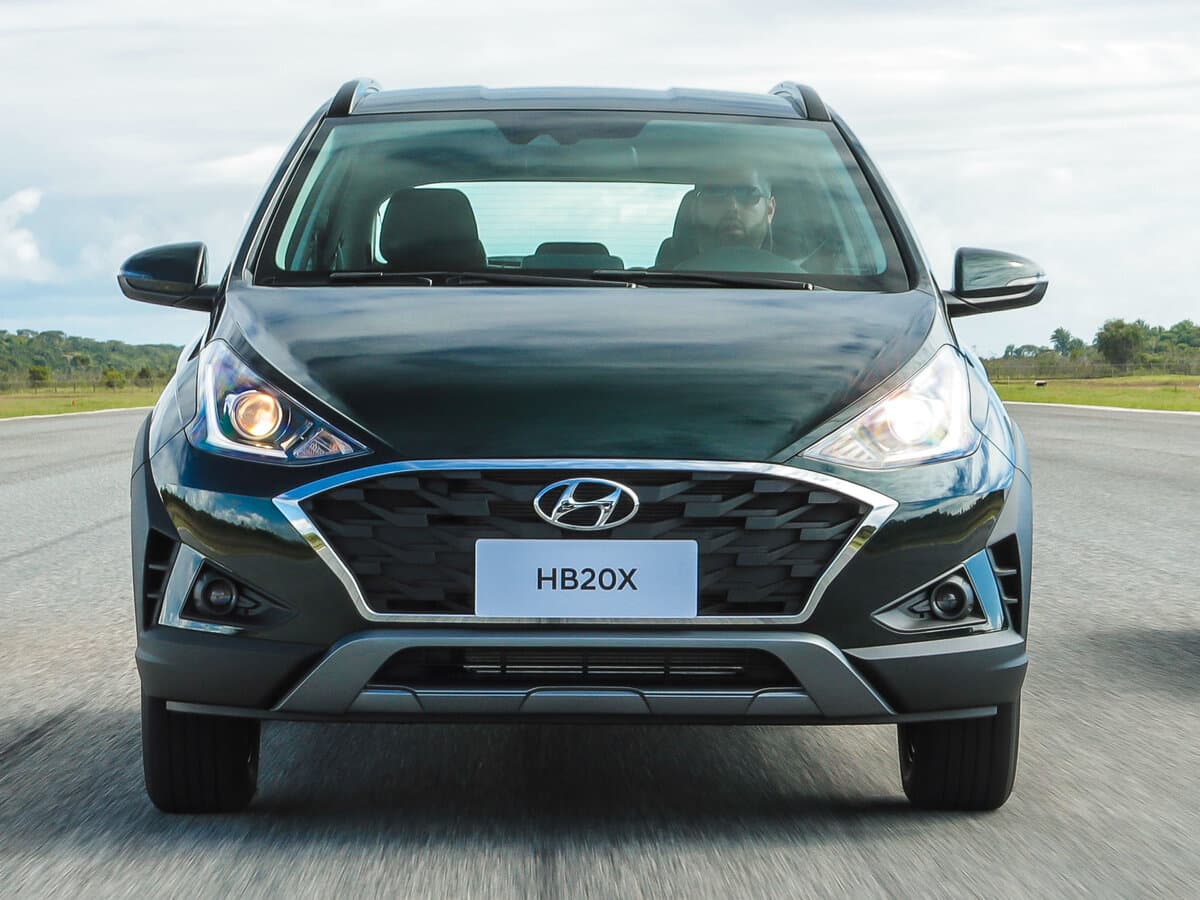 Hyundai HB20 II — Öndən
