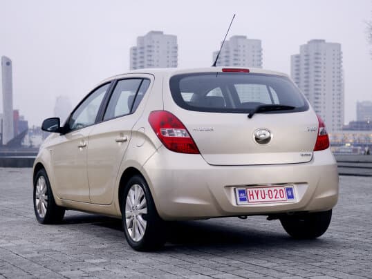 Hyundai i20 I — Arxadan