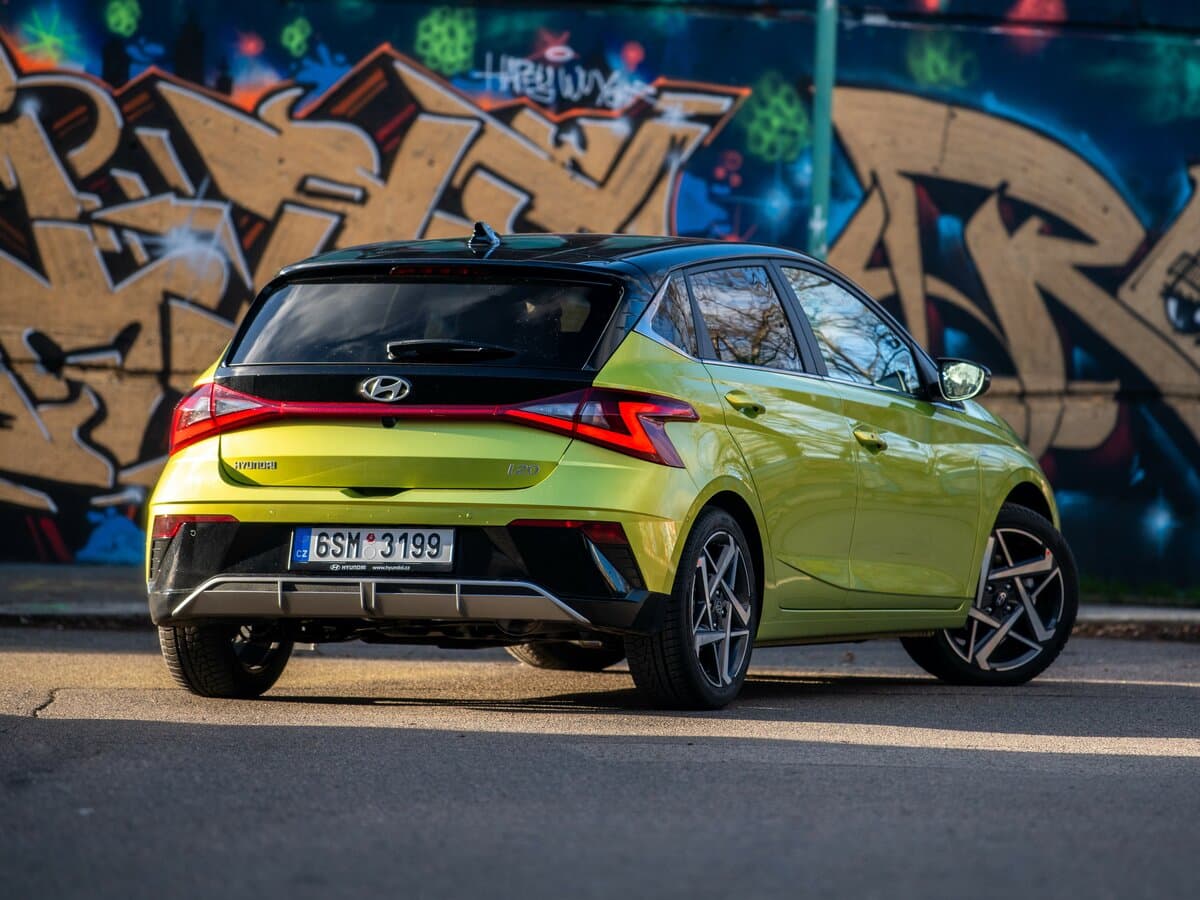 Hyundai i20 III Restayling — 3/4 arxadan