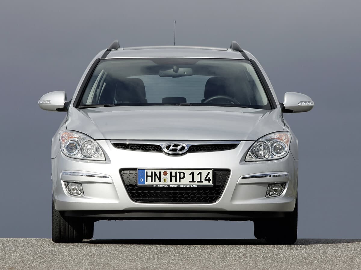 Hyundai i30 I — Öndən