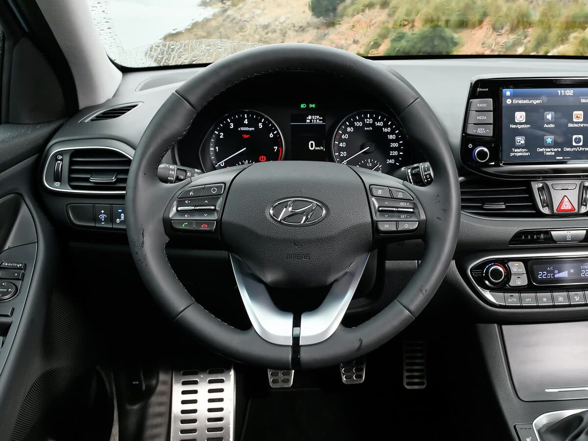 Hyundai i30 III — Sükan