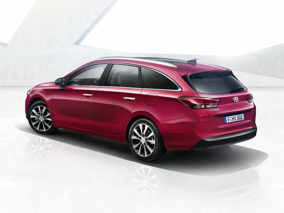 Hyundai i30 III — 3/4 arxadan