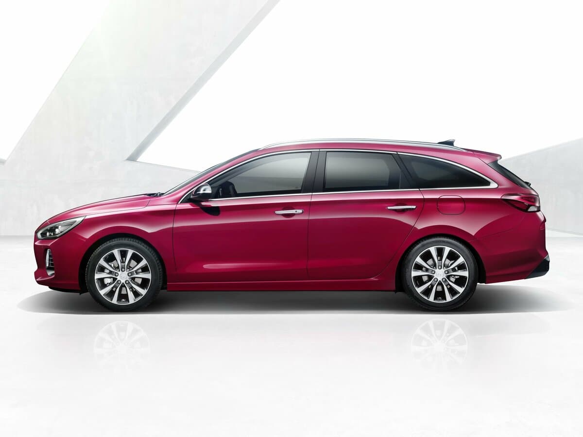 Hyundai i30 III — Yandan