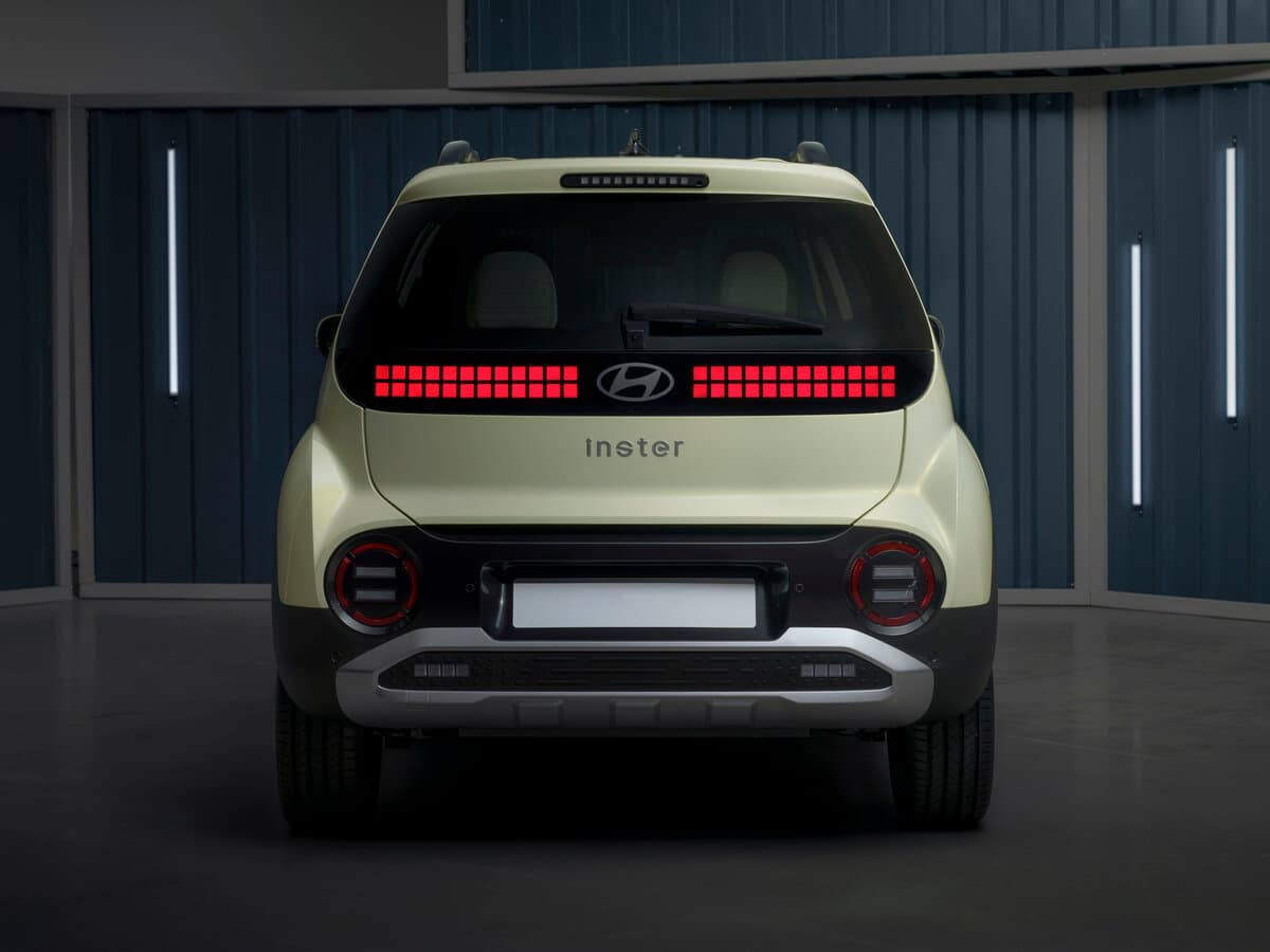 Hyundai Inster 2024 – indiyədək — Arxadan