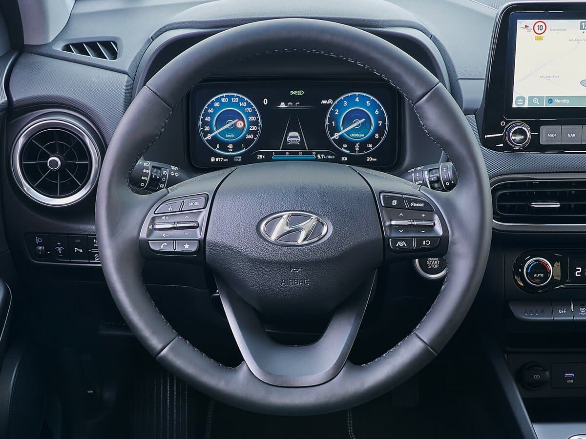 Hyundai Kona I Restayling — Sükan