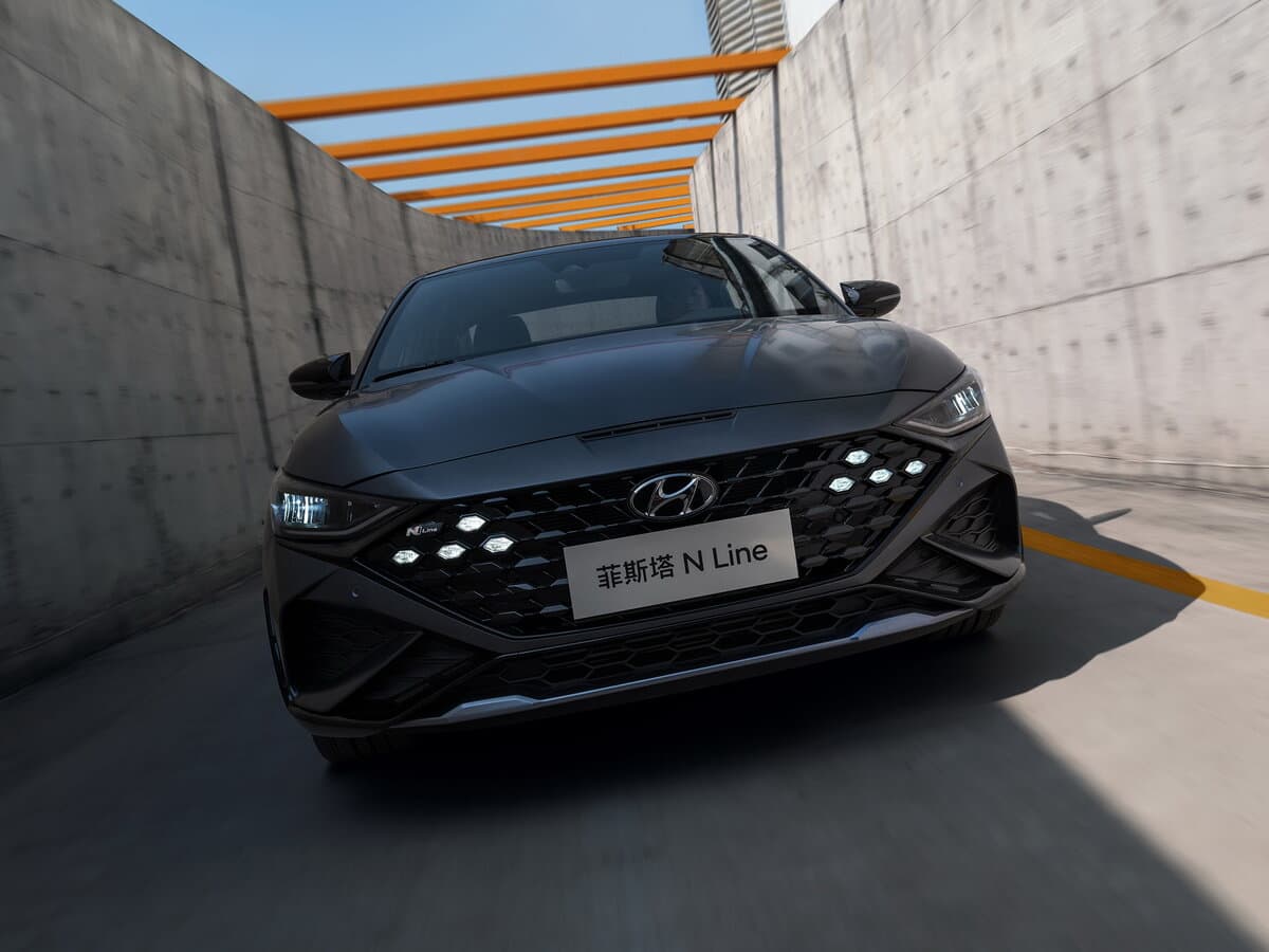 Hyundai Lafesta I Restayling — Öndən