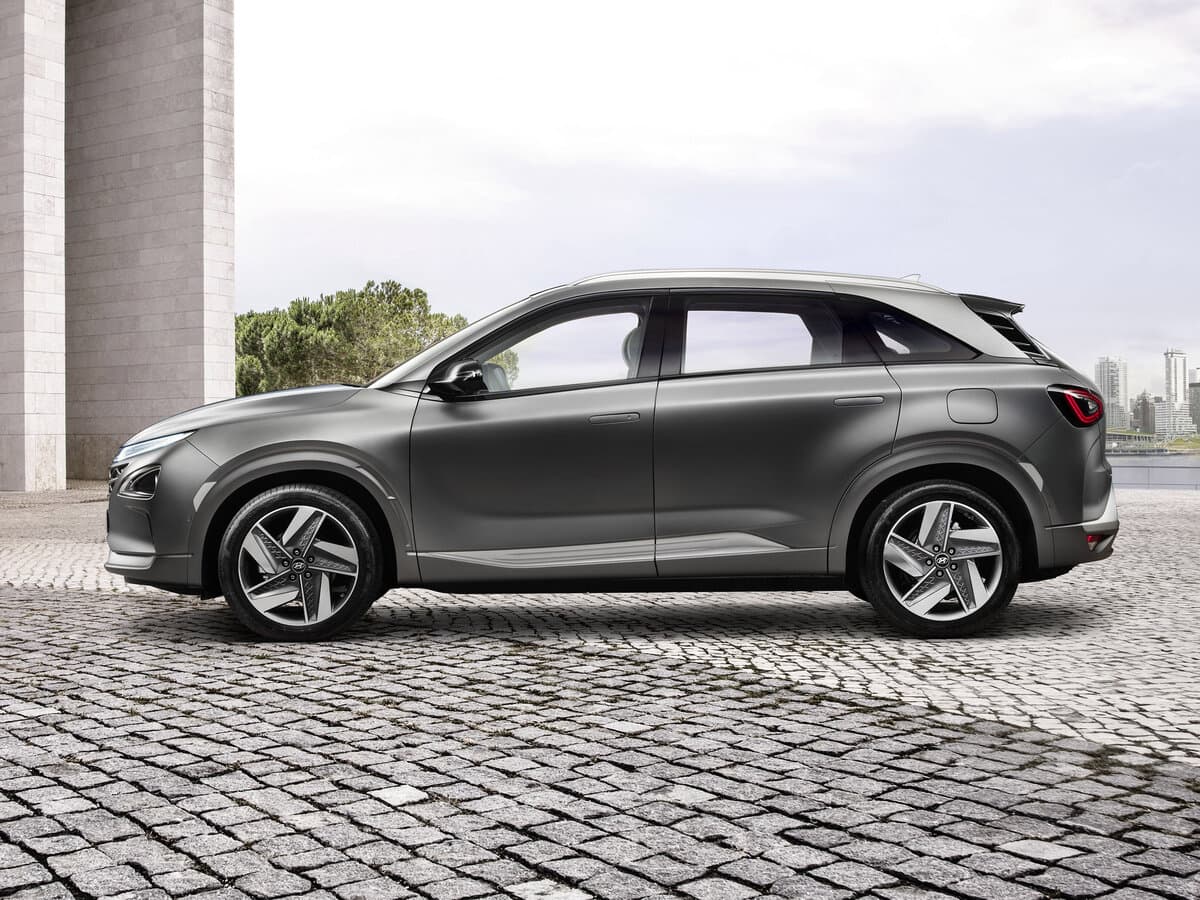 Hyundai Nexo I — Yandan