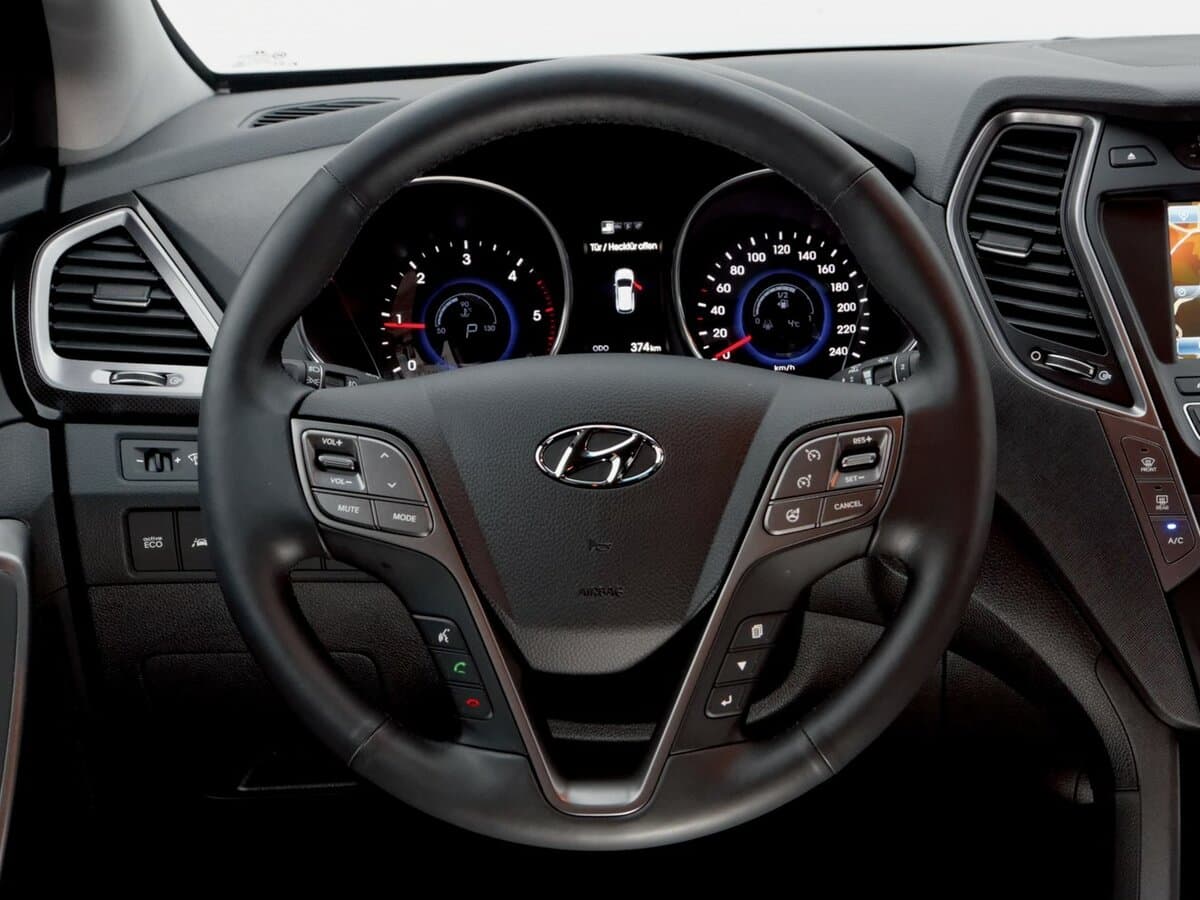 Hyundai Santa Fe III — Sükan