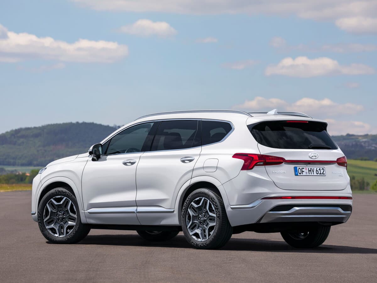 Hyundai Santa Fe IV Restayling — 3/4 arxadan