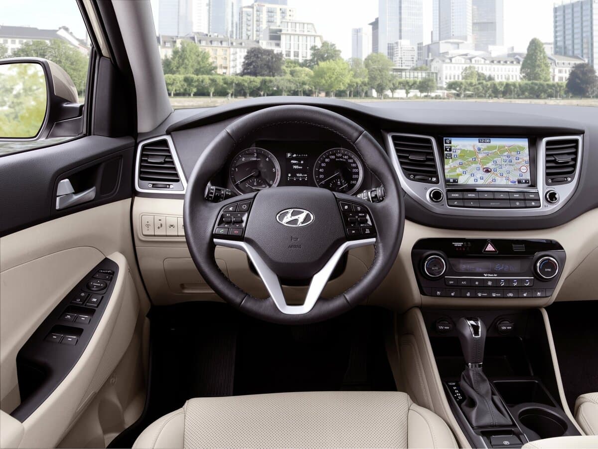 Hyundai Tucson III — Sükan