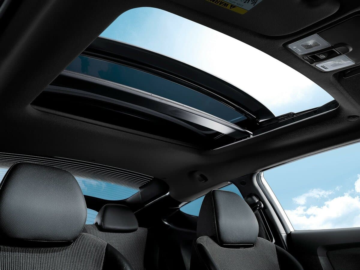Hyundai Veloster I Restayling — Salon, arxadan
