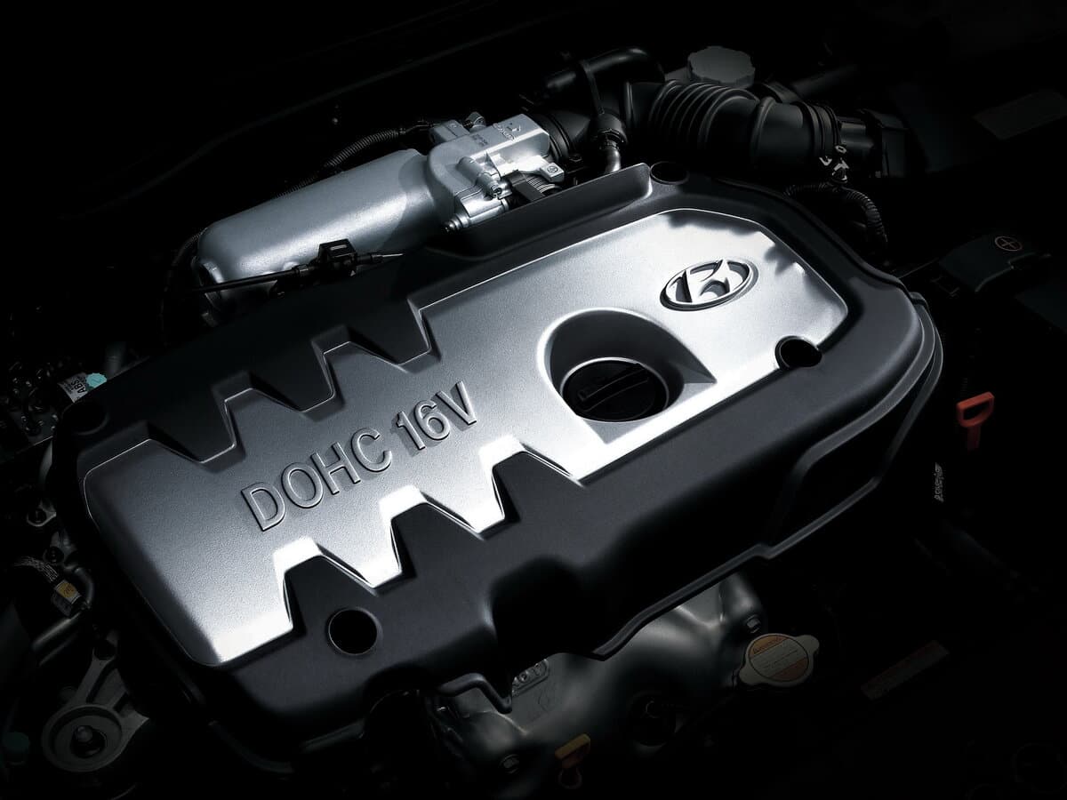 Hyundai Verna II — Salon, öndən