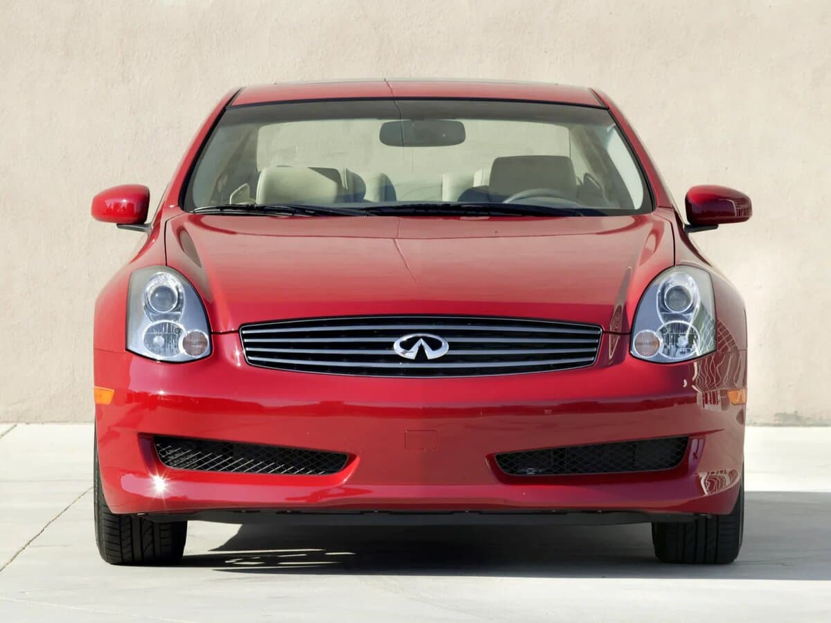 Infiniti G III — Öndən