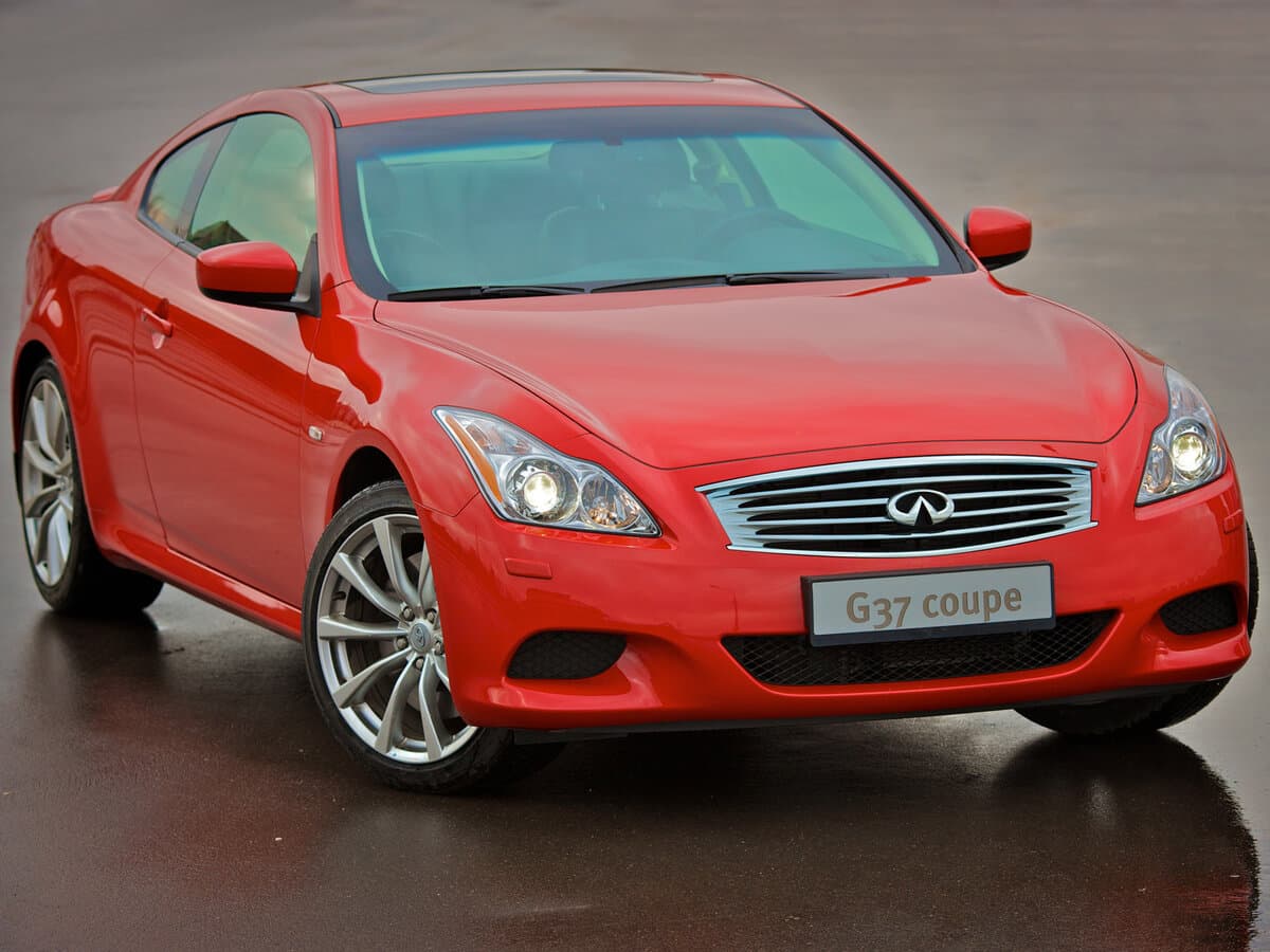 Infiniti G IV — Öndən