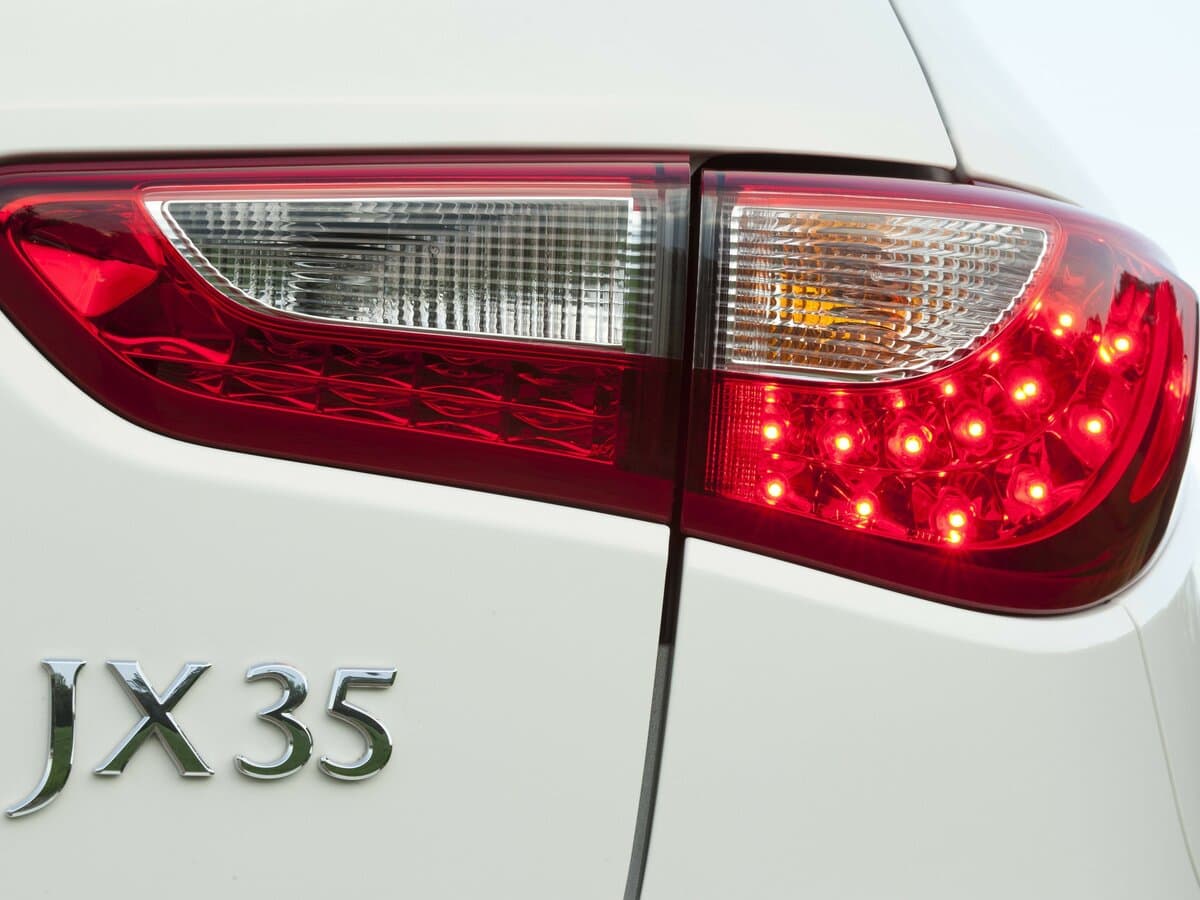 Infiniti JX 2012 – 2014 — Detal